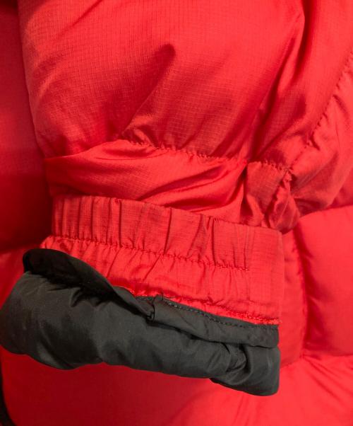 THE NORTH FACE（ザ ノース フェイス）THE NORTH FACE (ザ ノース フェイス) ダウンジャケット ブラック×レッド サイズ:Ｍの古着・服飾アイテム