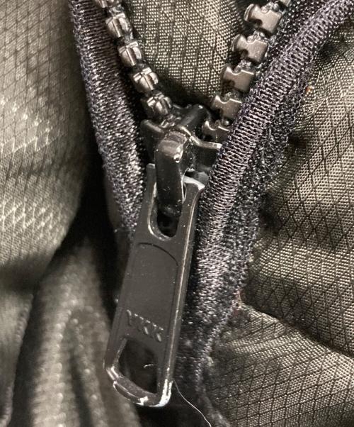 SUPREME（シュプリーム）SUPREME (シュプリーム) Reflective Sleeve Logo Puffy Jacket ブラック サイズ:Ｍの古着・服飾アイテム