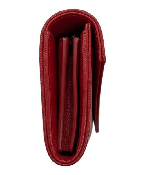 Saint Laurent Paris（サンローランパリ）Saint Laurent Paris (サンローランパリ) カサンドラYSLロゴマトラッセ ラージ フラップウォレット レッドの古着・服飾アイテム