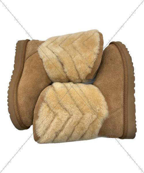 UGG（アグ）UGG (アグ) W TANIA BOOTS ベージュ サイズ:24cmの古着・服飾アイテム