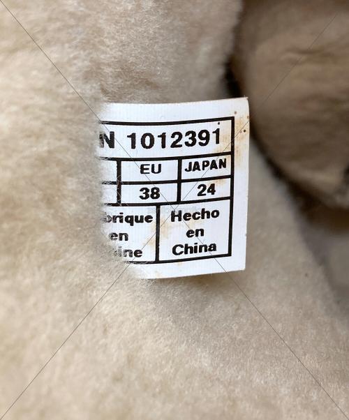 UGG（アグ）UGG (アグ) W TANIA BOOTS ベージュ サイズ:24cmの古着・服飾アイテム