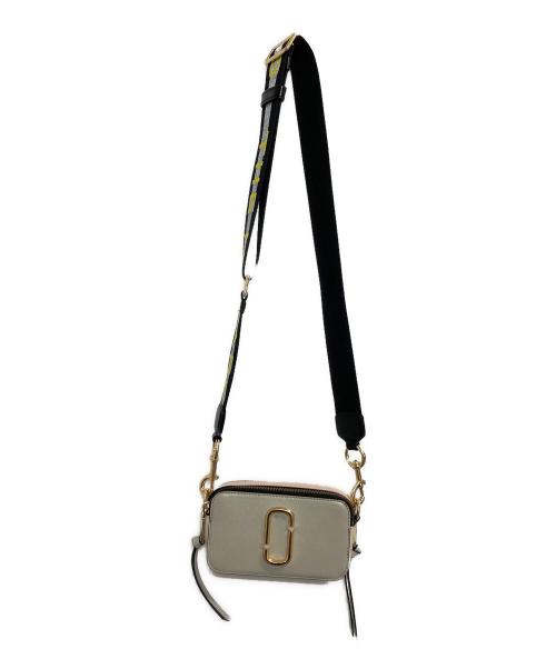 MARC JACOBS（マークジェイコブス）MARC JACOBS (マークジェイコブス) SNAPSHOT ベージュの古着・服飾アイテム