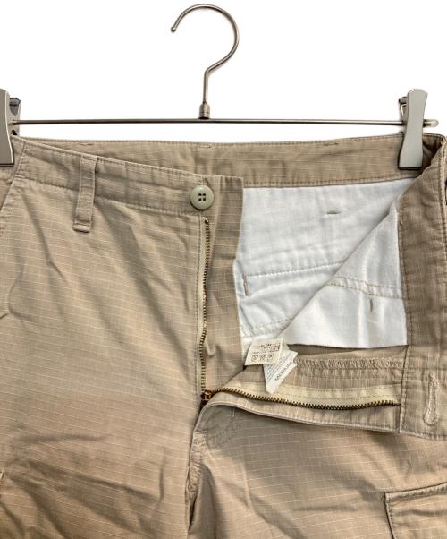 CarHartt（カーハート）CarHartt (カーハート) カーゴパンツ ベージュ サイズ:Mの古着・服飾アイテム