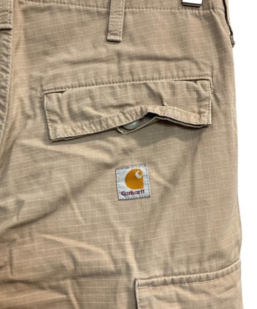 CarHartt（カーハート）CarHartt (カーハート) カーゴパンツ ベージュ サイズ:Mの古着・服飾アイテム