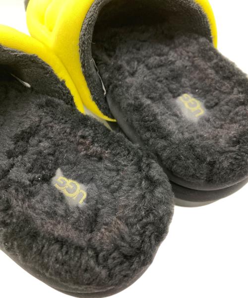 UGG（アグ）UGG (アグ) Maxi Graphic Slide ブラック×イエロー サイズ:22の古着・服飾アイテム