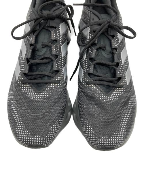 adidas（アディダス）adidas (アディダス) スイッチ FWD 2 シルバー×ブラック サイズ:29.5㎝の古着・服飾アイテム