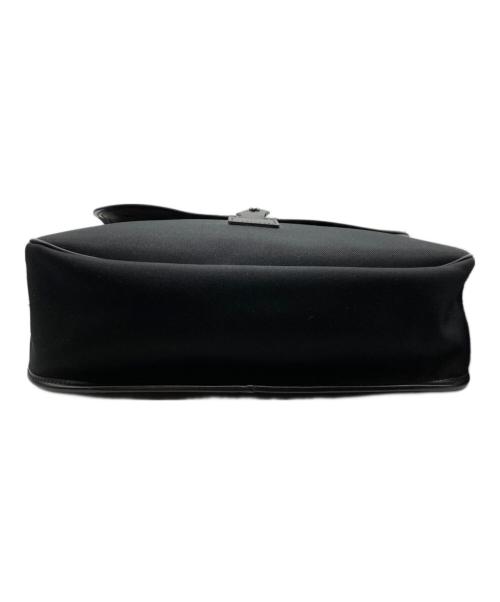 HUNTING WORLD（ハンティングワールド）HUNTING WORLD (ハンティングワールド) キャンバスメッセンジャーバッグ ブラックの古着・服飾アイテム