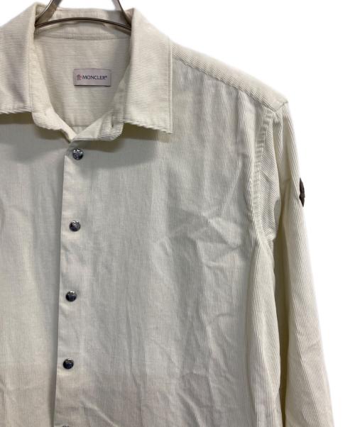 MONCLER（モンクレール）MONCLER (モンクレール) CAMICIA/アイコンスナップ コーデュロイシャツ ホワイト サイズ:Ⅼの古着・服飾アイテム