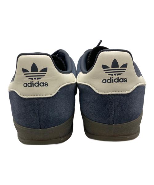 adidas（アディダス）adidas (アディダス) ガゼル/ローカットスニーカー ネイビー サイズ:US8.5の古着・服飾アイテム