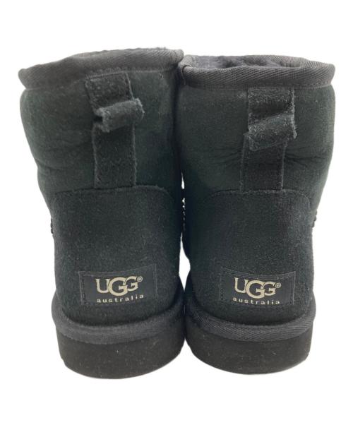 UGG（アグ）UGG (アグ) Classic mini/ムートンブーツ ブラック サイズ:US9の古着・服飾アイテム