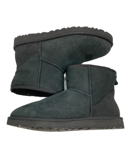 UGG（アグ）UGG (アグ) Classic mini/ムートンブーツ ブラック サイズ:US9の古着・服飾アイテム