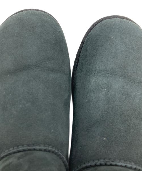 UGG（アグ）UGG (アグ) Classic mini/ムートンブーツ ブラック サイズ:US9の古着・服飾アイテム