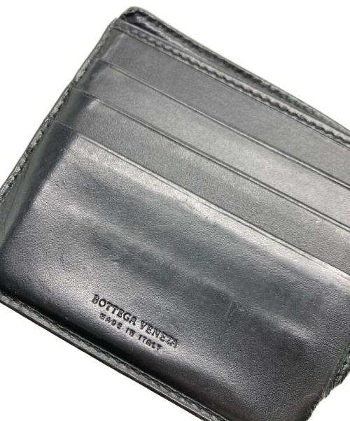 BOTTEGA VENETA（ボッテガベネタ）BOTTEGA VENETA (ボッテガベネタ) イントレチャート2つ折り財布 ブラックの古着・服飾アイテム