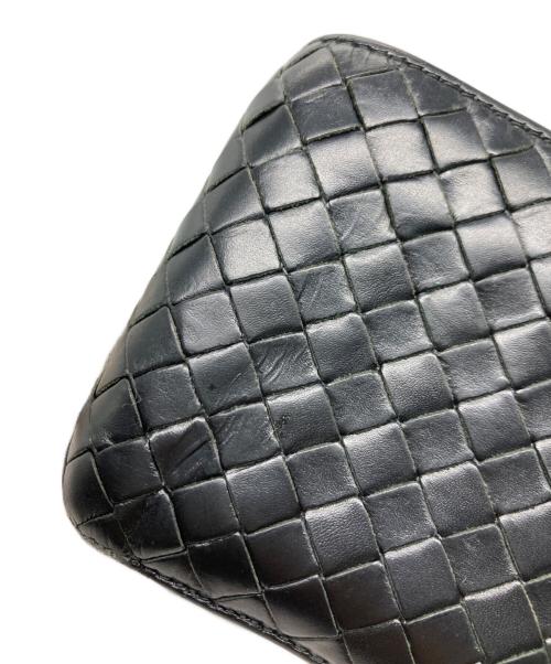BOTTEGA VENETA（ボッテガベネタ）BOTTEGA VENETA (ボッテガベネタ) イントレチャート2つ折り財布 ブラックの古着・服飾アイテム