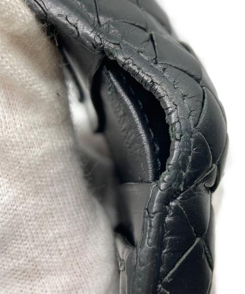 BOTTEGA VENETA（ボッテガベネタ）BOTTEGA VENETA (ボッテガベネタ) イントレチャート2つ折り財布 ブラックの古着・服飾アイテム