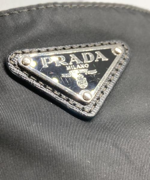 PRADA（プラダ）PRADA (プラダ) 三角プレートナイロンサコッシュ ブラックの古着・服飾アイテム