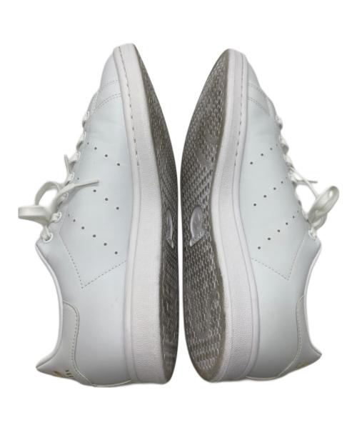 adidas（アディダス）adidas (アディダス) スニーカー ホワイト サイズ:27.5cmの古着・服飾アイテム