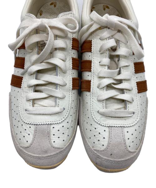 adidas（アディダス）adidas (アディダス) ローカットスニーカー アイボリー サイズ:27cmの古着・服飾アイテム