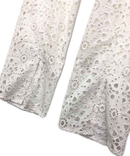 VERMEIL par iena（ヴェルメイユ パー イエナ）VERMEIL par iena (ヴェルメイユ パー イエナ) コットンエンブレース前スリットパンツ ホワイト サイズ:40の古着・服飾アイテム