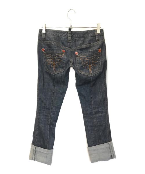 DSQUARED2（ディースクエアード）DSQUARED2 (ディースクエアード) ローライズクロップドデニムパンツ ネイビー サイズ:38の古着・服飾アイテム