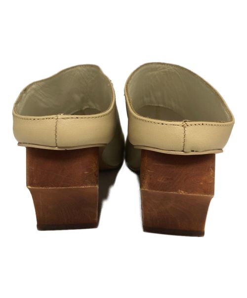 TODAYFUL（トゥデイフル）TODAYFUL (トゥデイフル) レザースクエアトゥミュール アイボリー サイズ:SIZE 36の古着・服飾アイテム