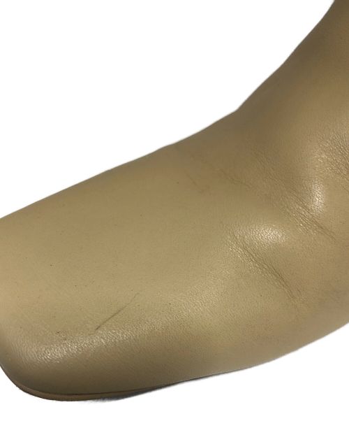 TODAYFUL（トゥデイフル）TODAYFUL (トゥデイフル) レザースクエアトゥミュール アイボリー サイズ:SIZE 36の古着・服飾アイテム