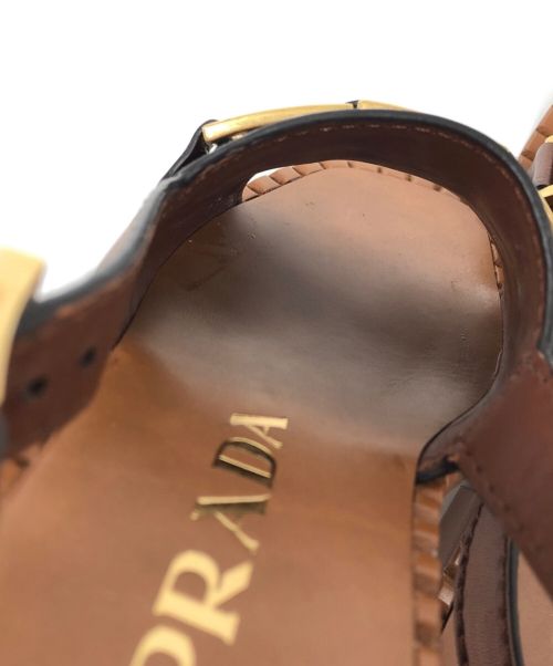 PRADA（プラダ）PRADA (プラダ) サンダル ブラウン サイズ:34 1/2の古着・服飾アイテム