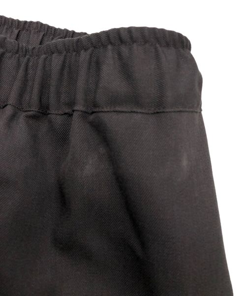 PHEENY（フィーニー）PHEENY (フィーニー) Wool twill military easy pants(ウールツイルミリタリーイージーパンツ) ブラウン サイズ:1の古着・服飾アイテム