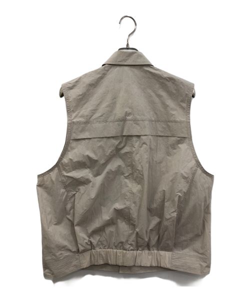 ESLOW（エスロー）ESLOW (エスロー) スリーブレスナイロンジャケット ベージュ サイズ:Mの古着・服飾アイテム