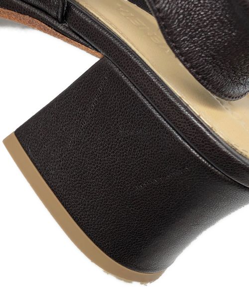 BOTTEGA VENETA（ボッテガベネタ）BOTTEGA VENETA (ボッテガベネタ) サンダル ブラウン サイズ:35の古着・服飾アイテム