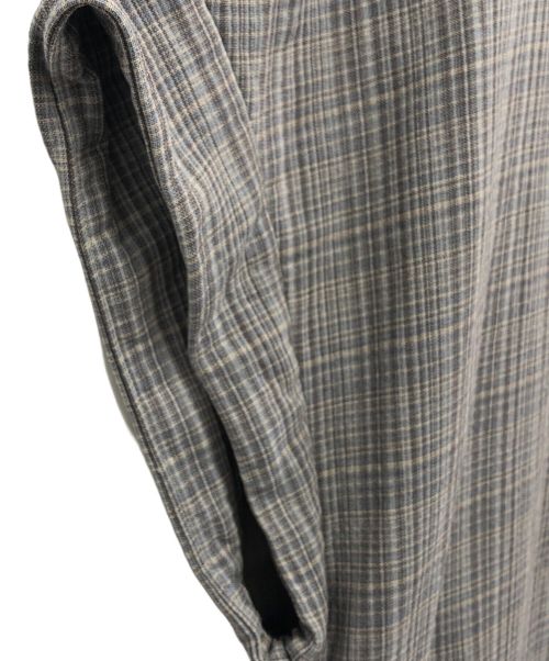 AURALEE（オーラリー）AURALEE (オーラリー) HARD TWIST WOOL DOUBLE FACE CHECK SLEEVELESS ONEPIECE グレー サイズ:1の古着・服飾アイテム