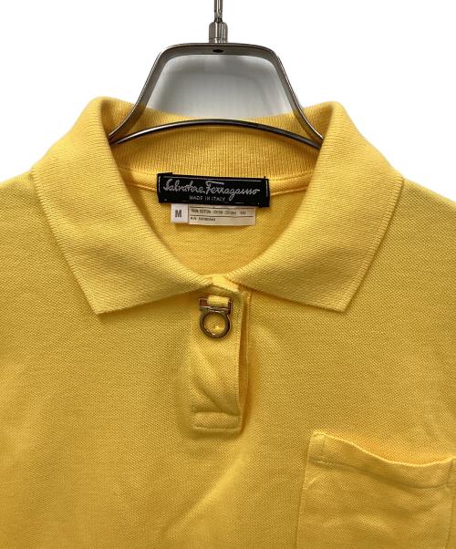 Salvatore Ferragamo（サルヴァトーレ フェラガモ）Salvatore Ferragamo (サルヴァトーレ フェラガモ) ポロシャツ イエロー サイズ:Mの古着・服飾アイテム