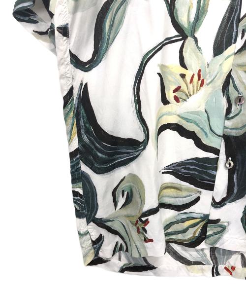 ALOHA RUG（アロハラグ）ALOHA RUG (アロハラグ) 柄シャツ ホワイト×グリーン サイズ:Mの古着・服飾アイテム