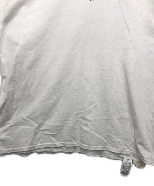 FRAGMENT DESIGN（フラグメントデザイン）FRAGMENT DESIGN (フラグメントデザイン) THE CONVENI (ザ・コンビニ) PEANUTS (ピーナッツ) キャラクタープリントTシャツ ホワイト サイズ:XLの古着・服飾アイテム