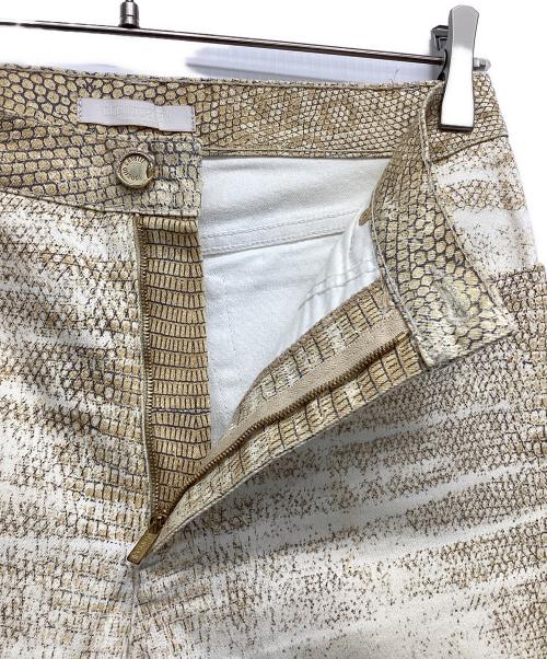 ROBERTO CAVALLI（ロベルトカヴァリ）ROBERTO CAVALLI (ロベルトカヴァリ) スネーク柄パンツ ベージュ サイズ:Sの古着・服飾アイテム