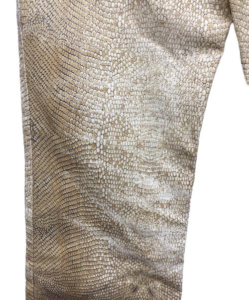 ROBERTO CAVALLI（ロベルトカヴァリ）ROBERTO CAVALLI (ロベルトカヴァリ) スネーク柄パンツ ベージュ サイズ:Sの古着・服飾アイテム