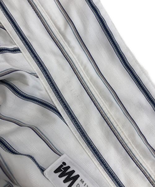 im MIYAKE DESIGN STUDIO（イッセイミヤケデザインスタジオ）im MIYAKE DESIGN STUDIO (イッセイミヤケデザインスタジオ) ストライプシャツ ベージュ サイズ:記載なしの古着・服飾アイテム