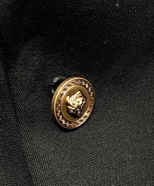 VERSACE（ヴェルサーチェ）VERSACE (ヴェルサーチェ) メデューサ金釦チェスターコート ブラック サイズ:42の古着・服飾アイテム