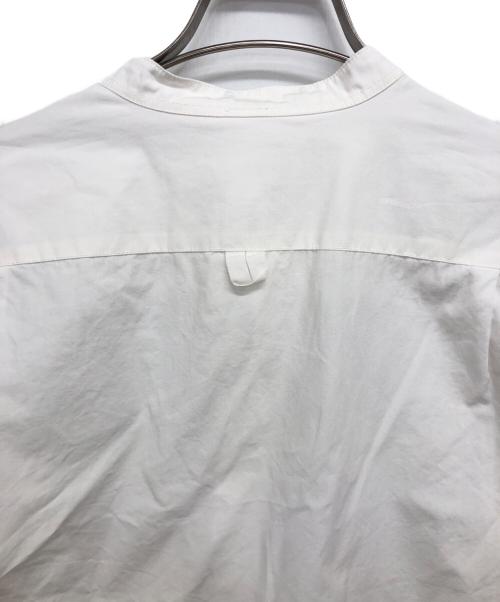 MHL（エムエイチエル）MHL (エムエイチエル) バンドカラーシャツ ホワイト サイズ:Ｓの古着・服飾アイテム