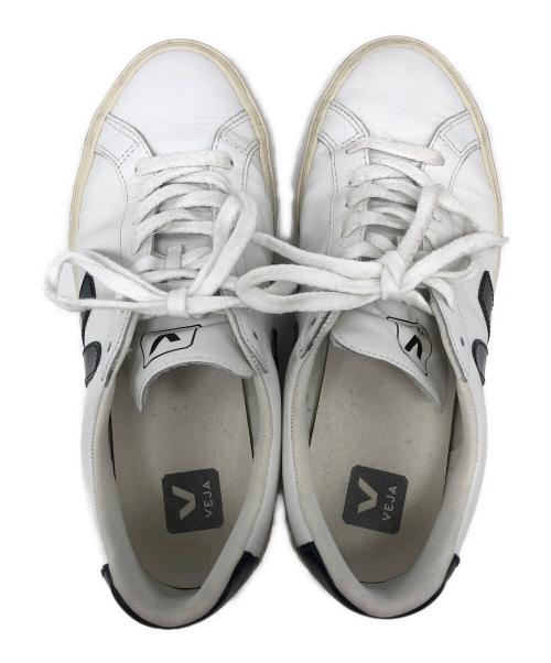 VEJA（ヴェジャ）VEJA (ヴェジャ) ローカットスニーカー ホワイト サイズ:26の古着・服飾アイテム
