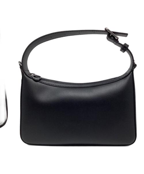 CHARLES & KEITH（チャールズアンドキース）CHARLES & KEITH (チャールズアンドキース) both (ボース) ジュールレザーチェーンエンベリッシュドバッグ ブラックの古着・服飾アイテム
