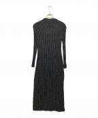 SPECCHIOスペッチオ）の古着「プリーツワンピース」｜ブラック