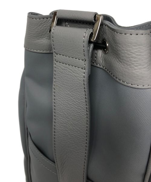 TRAVER（トレヴァー）TRAVER (トレヴァー) ショルダーバッグ グレー サイズ:表記無し 未使用品の古着・服飾アイテム