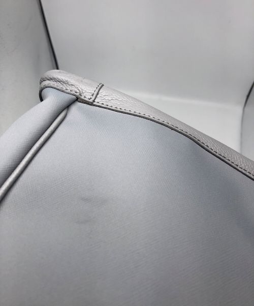 TRAVER（トレヴァー）TRAVER (トレヴァー) ショルダーバッグ グレー サイズ:表記無し 未使用品の古着・服飾アイテム