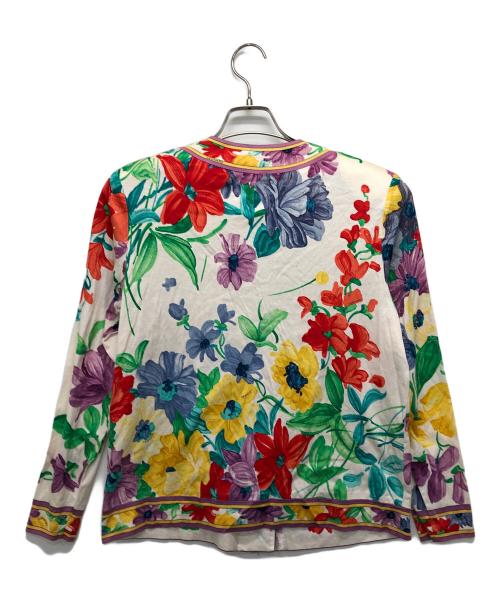 LEONARD（レオナール）LEONARD (レオナール) 花柄ノーカラージャケット ホワイト サイズ:Lの古着・服飾アイテム