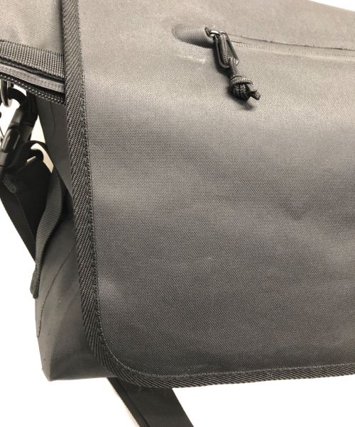 STREAM TRAIL（ストリームトレイル）STREAM TRAIL (ストリームトレイル) メッセンジャーバッグ ブラックの古着・服飾アイテム