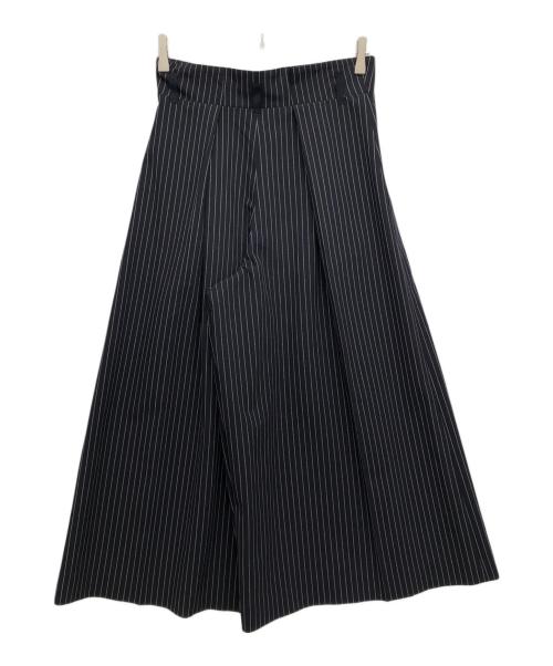 LANVIN en Bleu（ランバンオンブルー）LANVIN en Bleu (ランバンオンブルー) ストライプタックワイドパンツ ブラック サイズ:38の古着・服飾アイテム