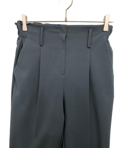 machatt（マチャット）machatt (マチャット) タックテーパードパンツ グリーン サイズ:01の古着・服飾アイテム