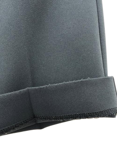 machatt（マチャット）machatt (マチャット) タックテーパードパンツ グリーン サイズ:01の古着・服飾アイテム