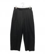 MARKAマーカ）の古着「OFFICER PANTS 2TUCK WIDE WOOL SOFT SERGE」｜ブラック
